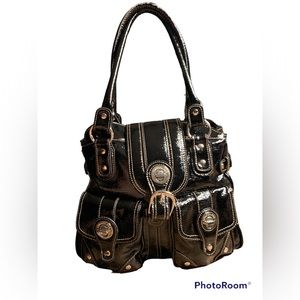 London Fog patent leather purse